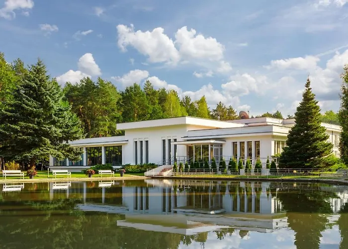 Perla Lesna Nadarzyn Bed & Breakfast photo