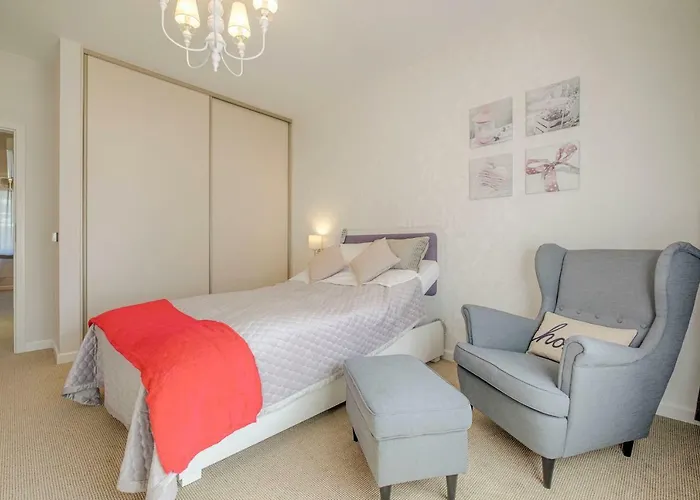 Przestronne Apartamenty 70M2 Na Obrzezach Warszawy - Senior Apartments Wiązowna képek